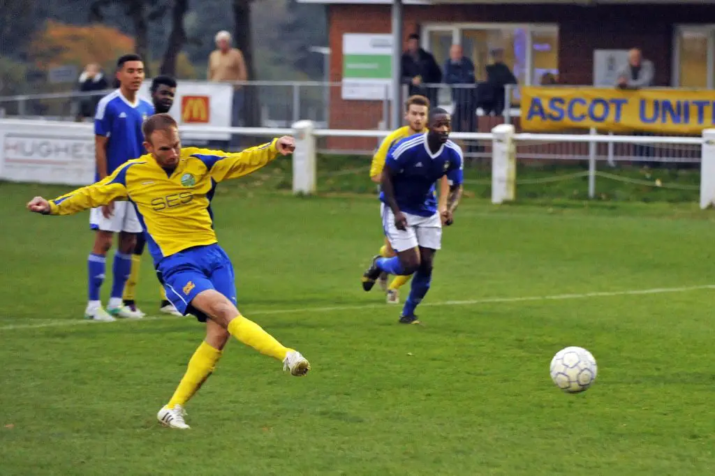Paul Coyne scores for Ascot United from the penalty spot against Highmoor-IBIS. Photo: Mark Pugh.