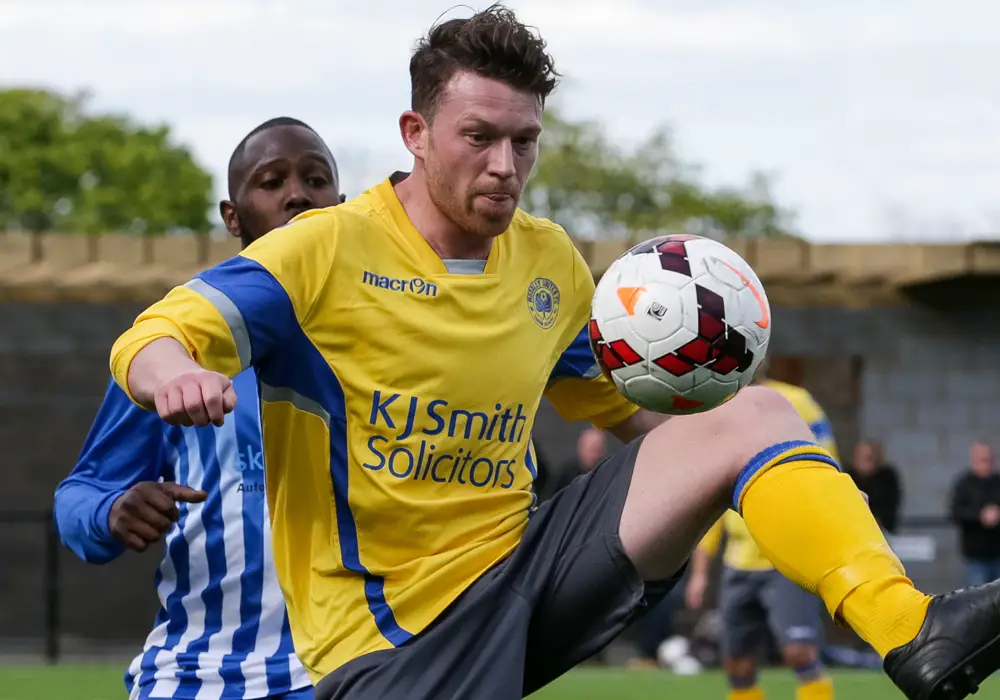 Woodley United's Danny Horscroft. Photo: Neil Graham.