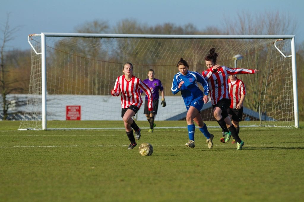 Liv Shaw of Bracknell Town Ladies.