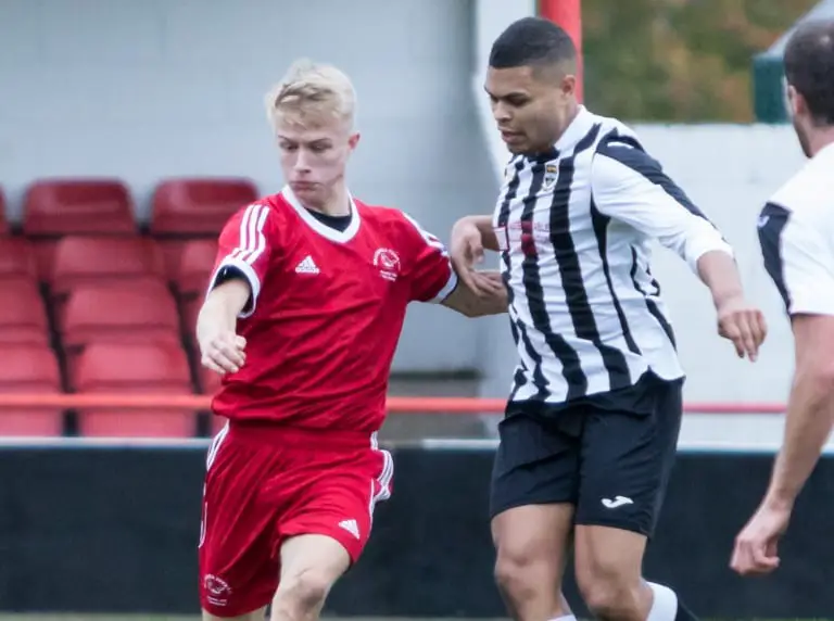 Bracknell Town youngster Sean Hanley. Photo: Neil Graham.