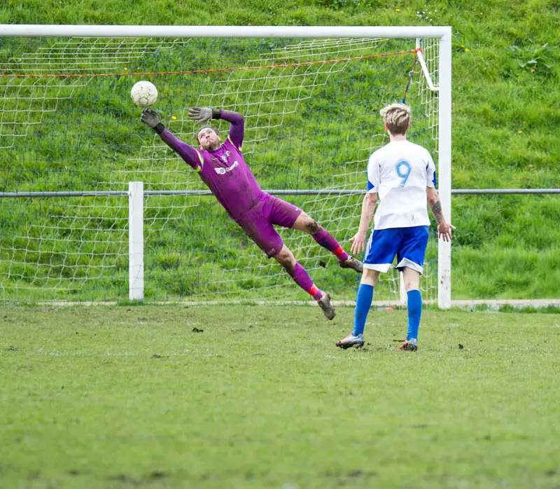 Brimscombe & Thrupp 5-1 Binfield - Uhlsport Hellenic Premier Division - 9th April 2016