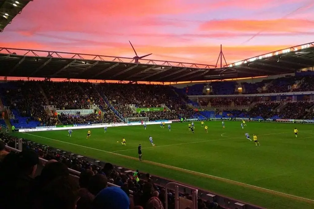 Sunset over Madejski Stadium in Reading. Photo: getreading.co.uk