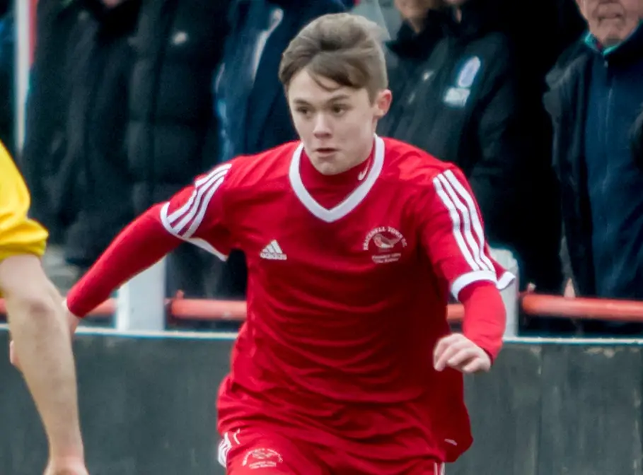 Bracknell Town's George Lock. Photo: Neil Graham.
