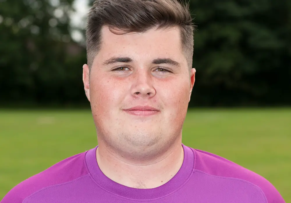 Binfield Reserves goalkeeper Liam Vaughan. Photo: Colin Byers.