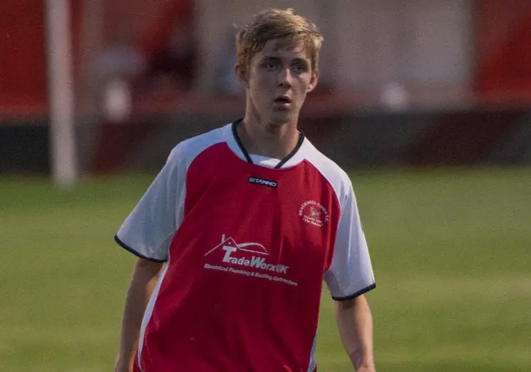 Dan Roberts of Bracknell Town FC. Photo: Connor Sharod-Southam.