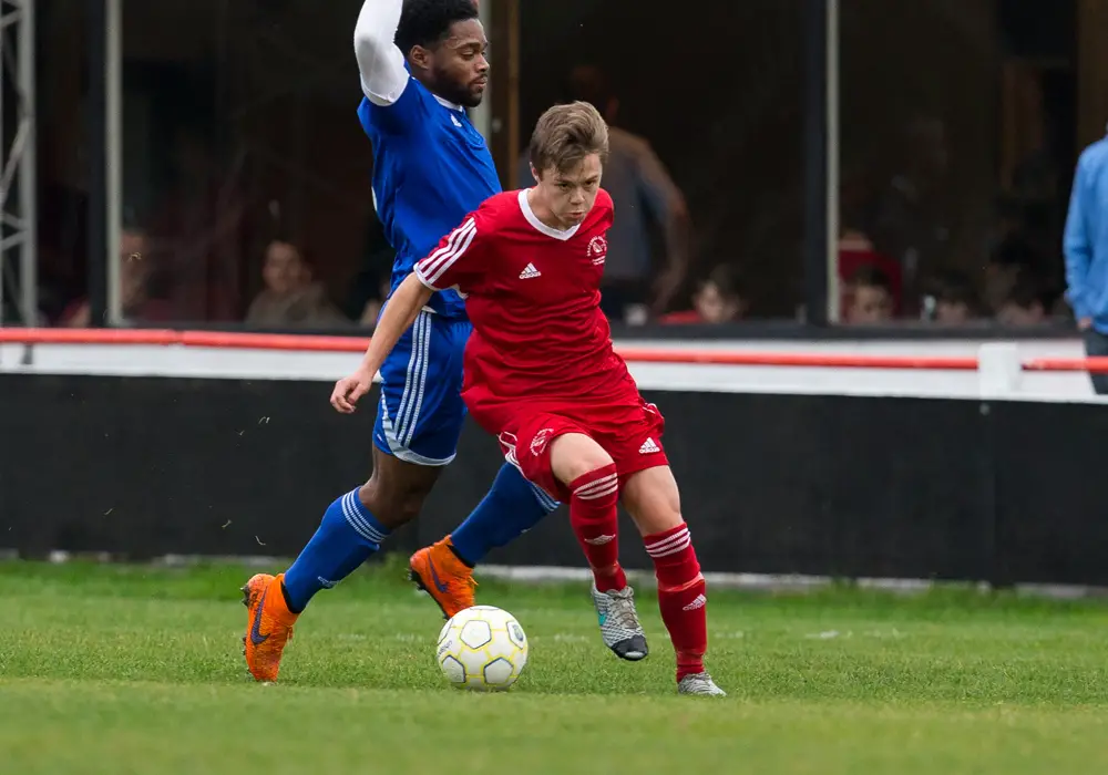 Bracknell Town's George Lock against Highmoor-IBIS. Photo: Richard Claypole.