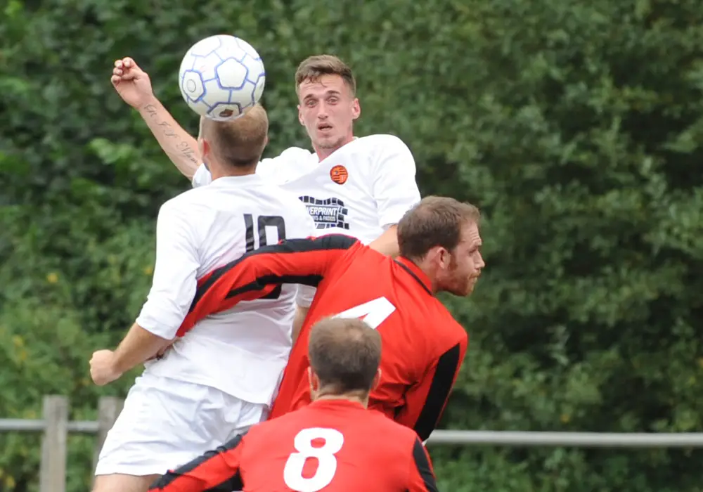 Wokingham & Emmbrook FC's Craig Haylett. Photo: Mark Pugh.