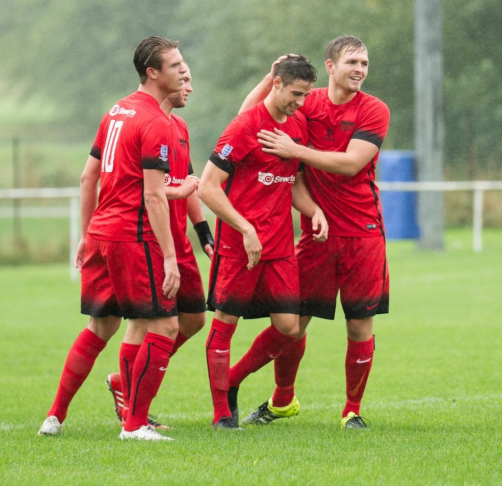 Buckingham Athletic vs Binfield FC in the FA Vase. Photo: Colin Byers.