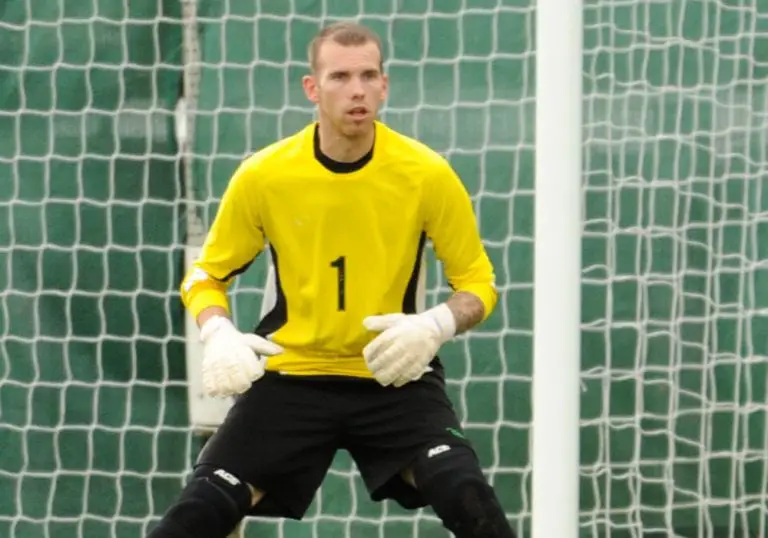 AFC Aldermaston goalkeeper Dan Smith. Photo: Mark Pugh.