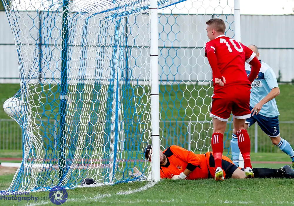 TJ Bohane doesn't miss from there for Bracknell Town FC. Photo: Neil Graham.