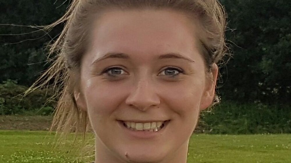 Cropped Hannah Evans Ascot United FC Ladies.jpg