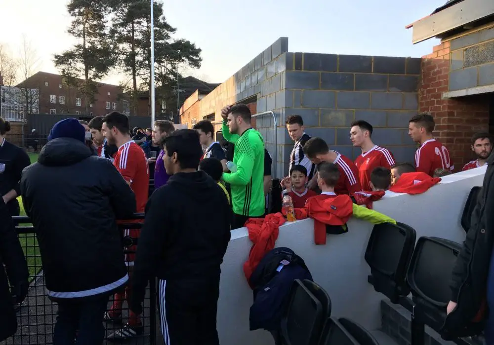 Teams ready for kick-off between Bracknell Town and Lydney Town. Photo: Tom Canning.