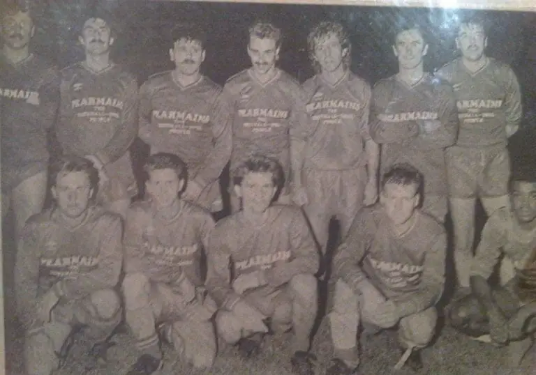 Bracknell Town in the late 1980s featuring Andy Findlay.