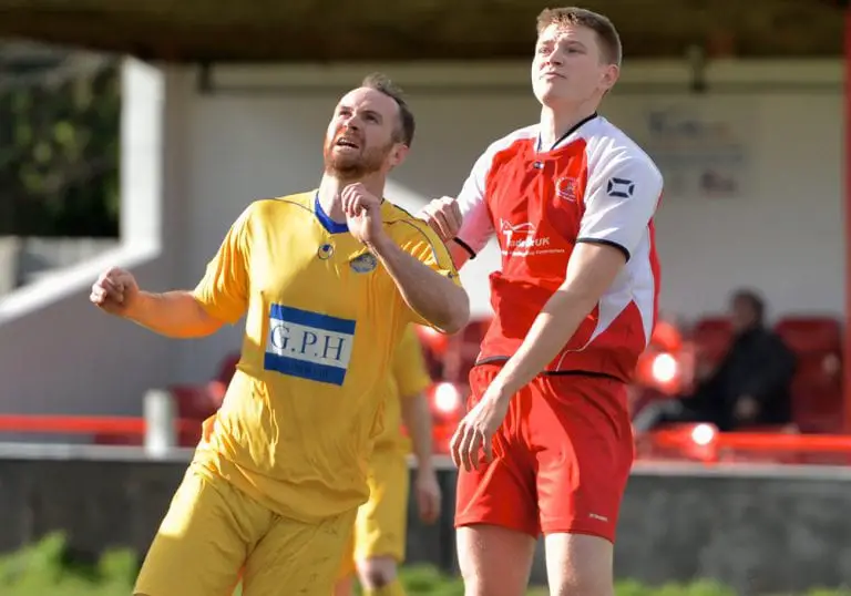 Bracknell Town vs Abingdon United at Larges Lane. Photo: Connor Sharod-Southam.