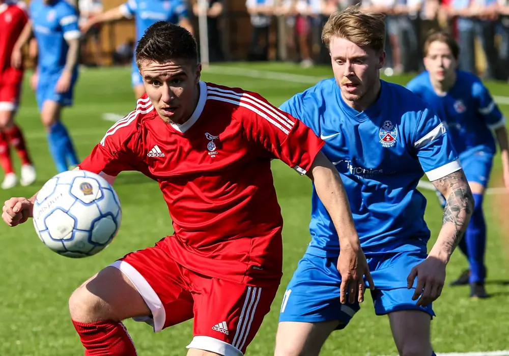 Bracknell Town's Khalid Senussi against Highworth Town. Photo: Neil Graham.
