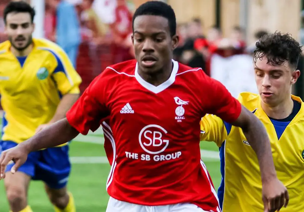 Bracknell Town winger Kensley Maloney. Photo: Neil Graham.
