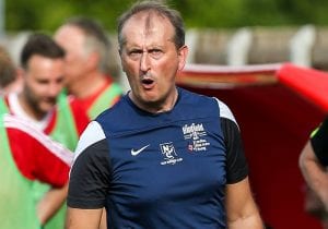 Binfield manager Roger Herridge. Photo: Neil Graham.