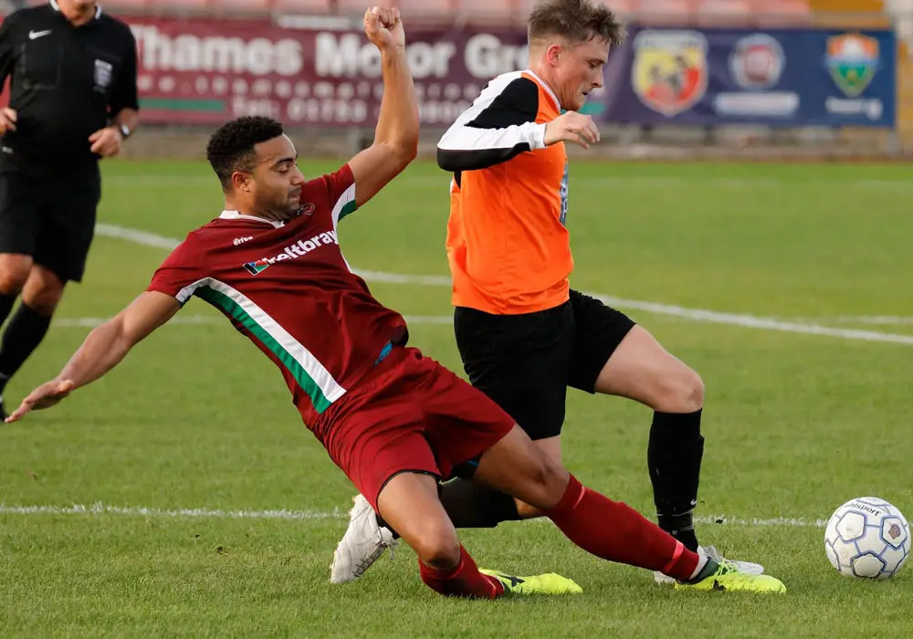 Virginia Water vs Wokingham & Emmbrook. Photo: Graham Tabor.