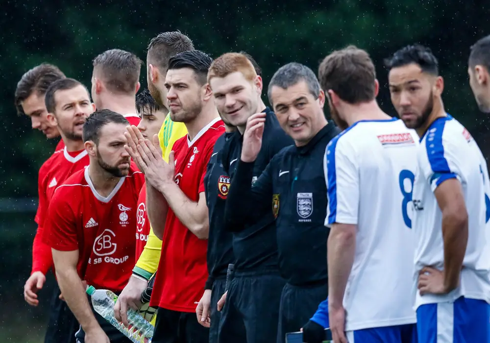 Bracknell Town vs Coleshill Town in the FA Vase. Photo: Neil Graham.