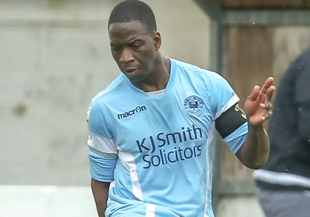 Woodley United captain Idris Kamara. Photo: Neil Graham.