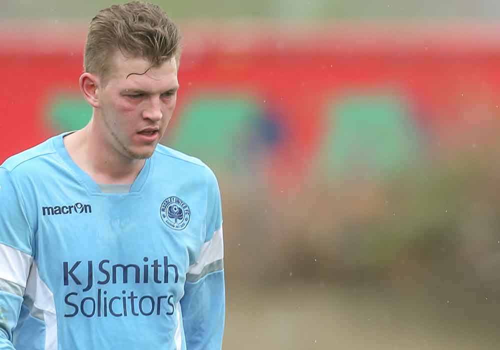 Woodley United's Mitch Cooper. Photo: Neil Graham.