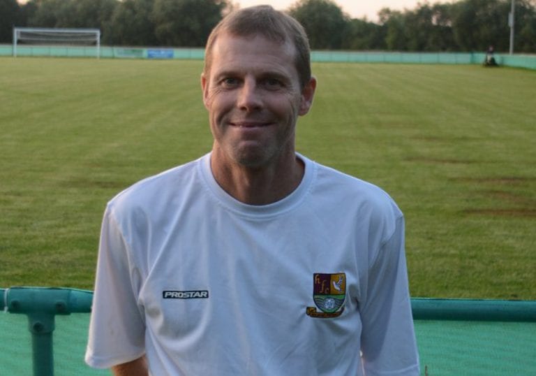 Holyport manager Barry Rake. Photo: Holyport FC.