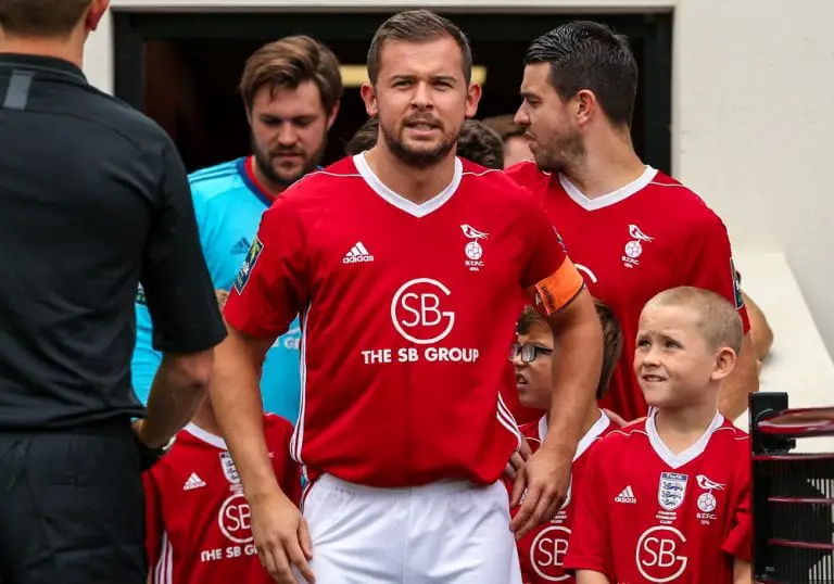 Dave Hancock leads Bracknell Town out in the Bostik League for the first time. Photo: Neil Graham.