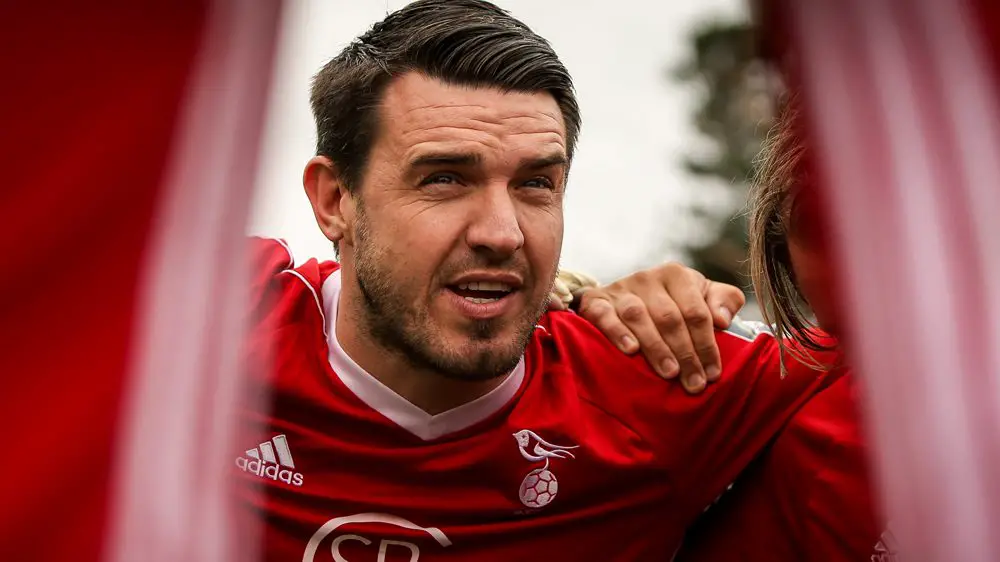 Bracknell Town player manager Carl Davies. Photo: Neil Graham.