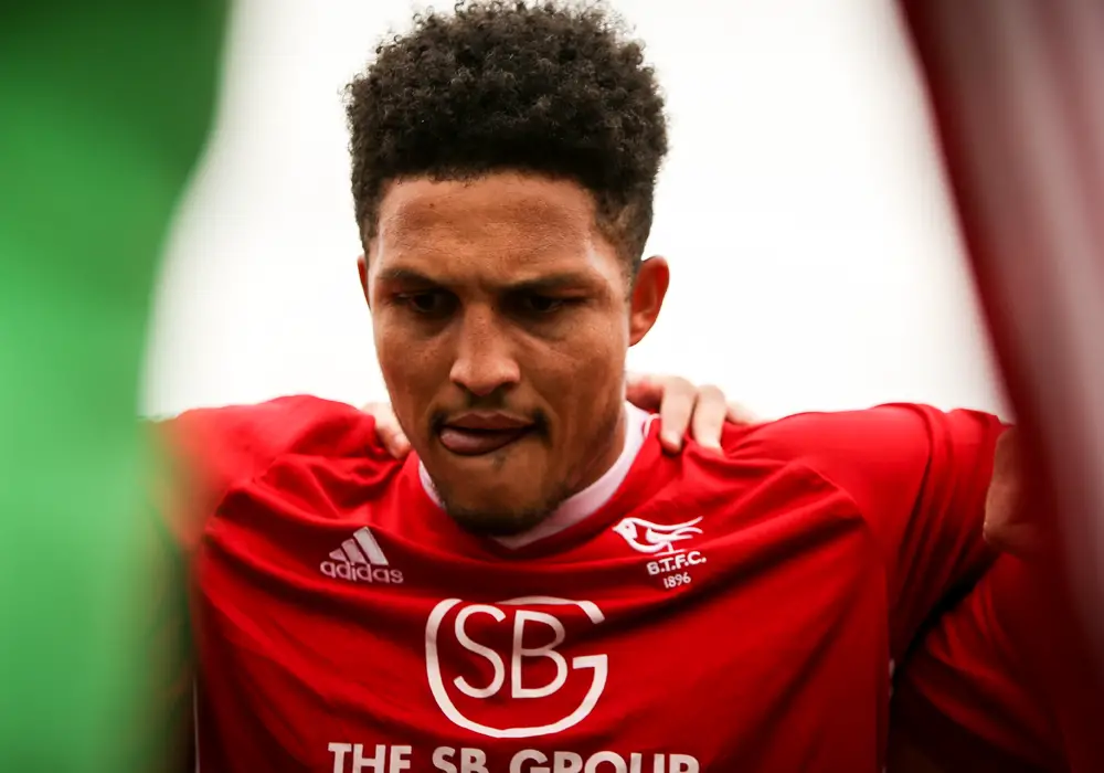 Bracknell Town midfielder Harrison Bayley. Photo: Neil Graham.