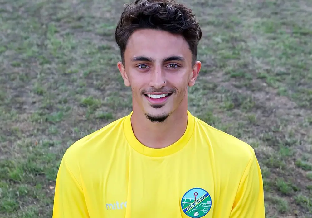 Ascot United's Nathan Minhas. Photo: Neil Graham.
