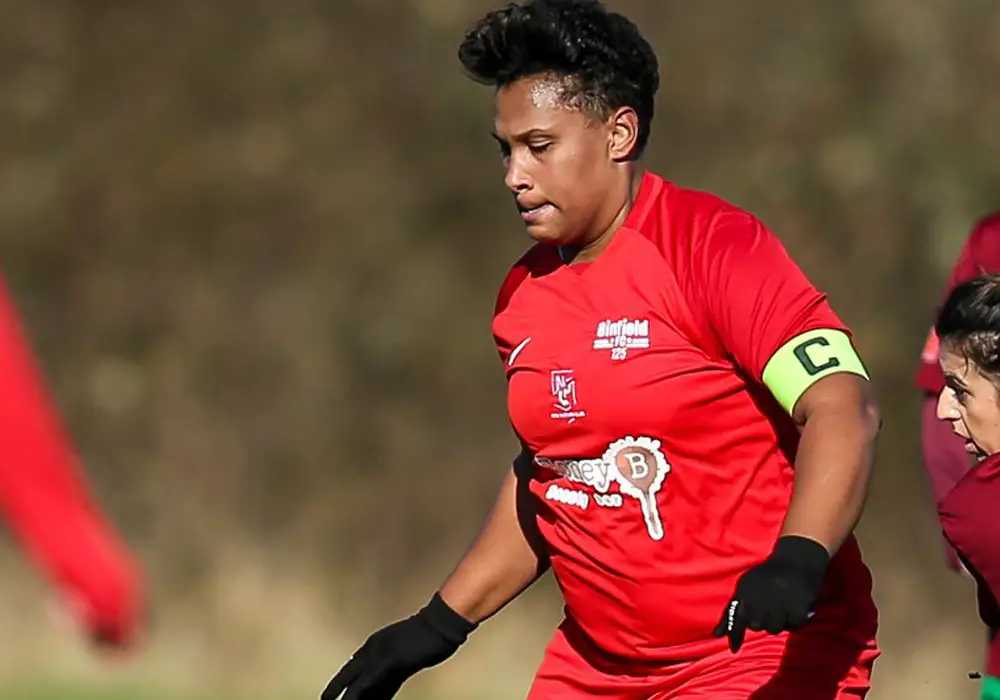 Binfield Ladies Amy Martin. Photo: Neil Graham.