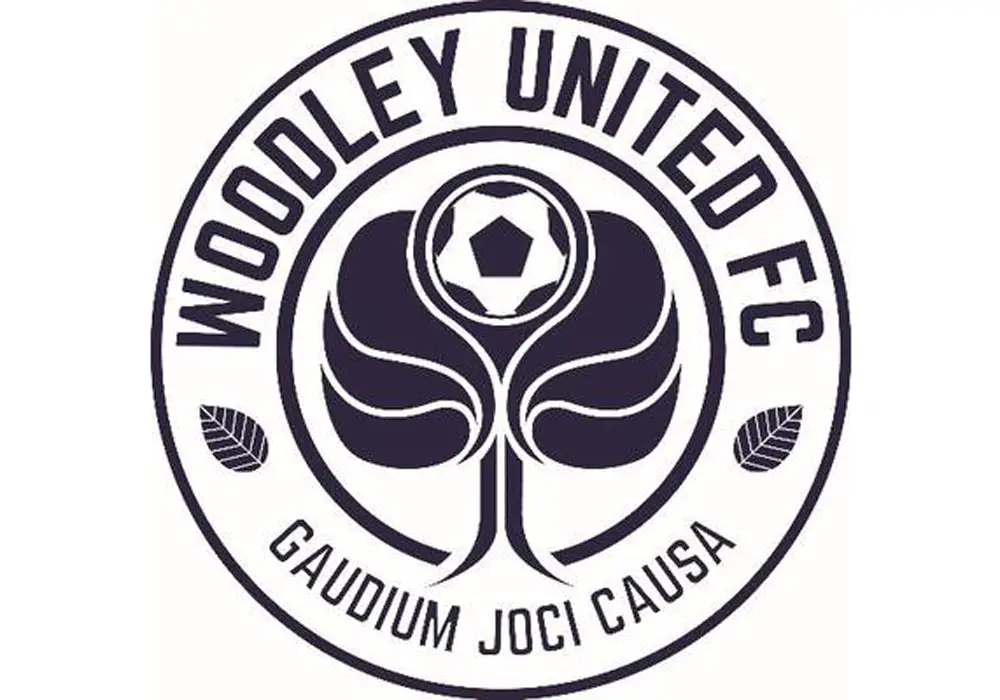 Woodley-United-badge