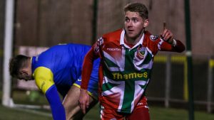 Dan Roberts scores for Windsor. Photo: Neil Graham.