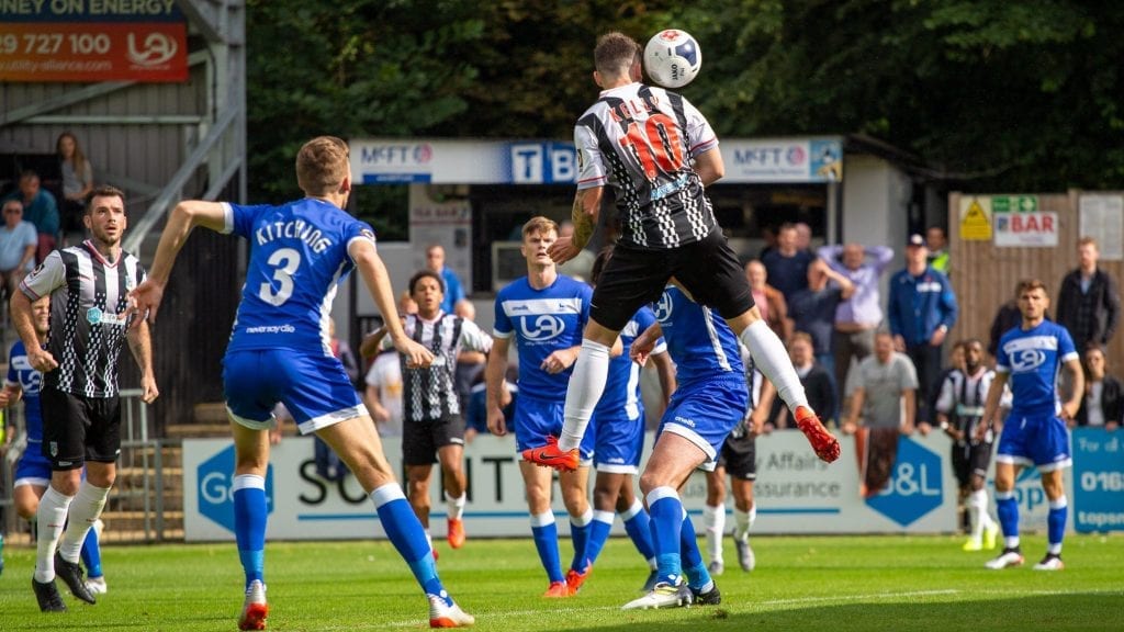 Cropped Josh Kelly heads the ball.jpg