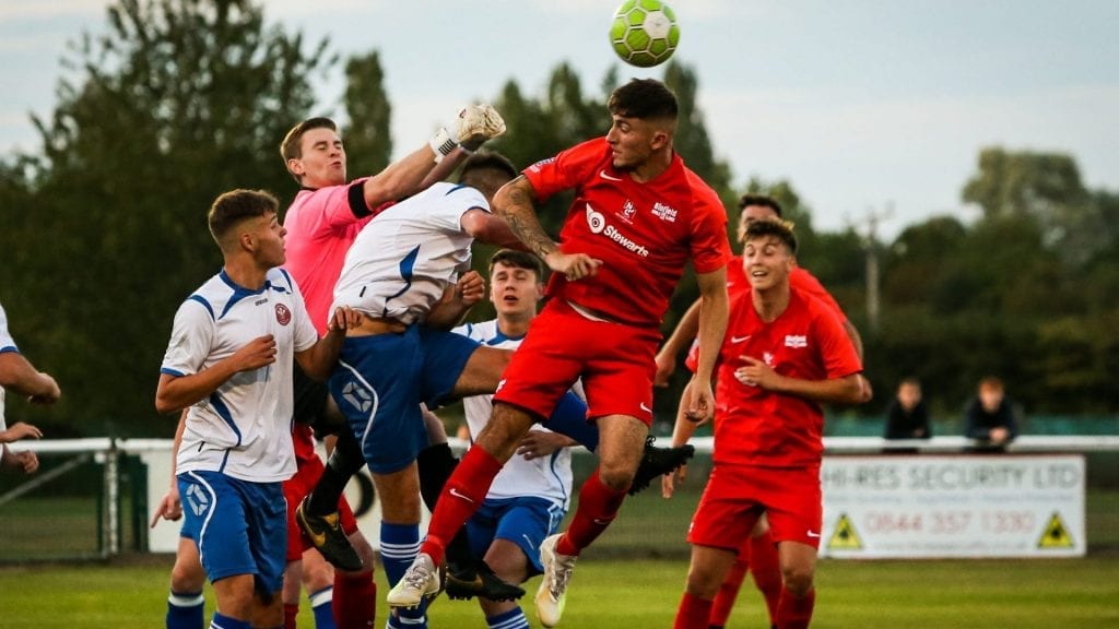 Cropped Binfield FC vs Virginia Water.jpg