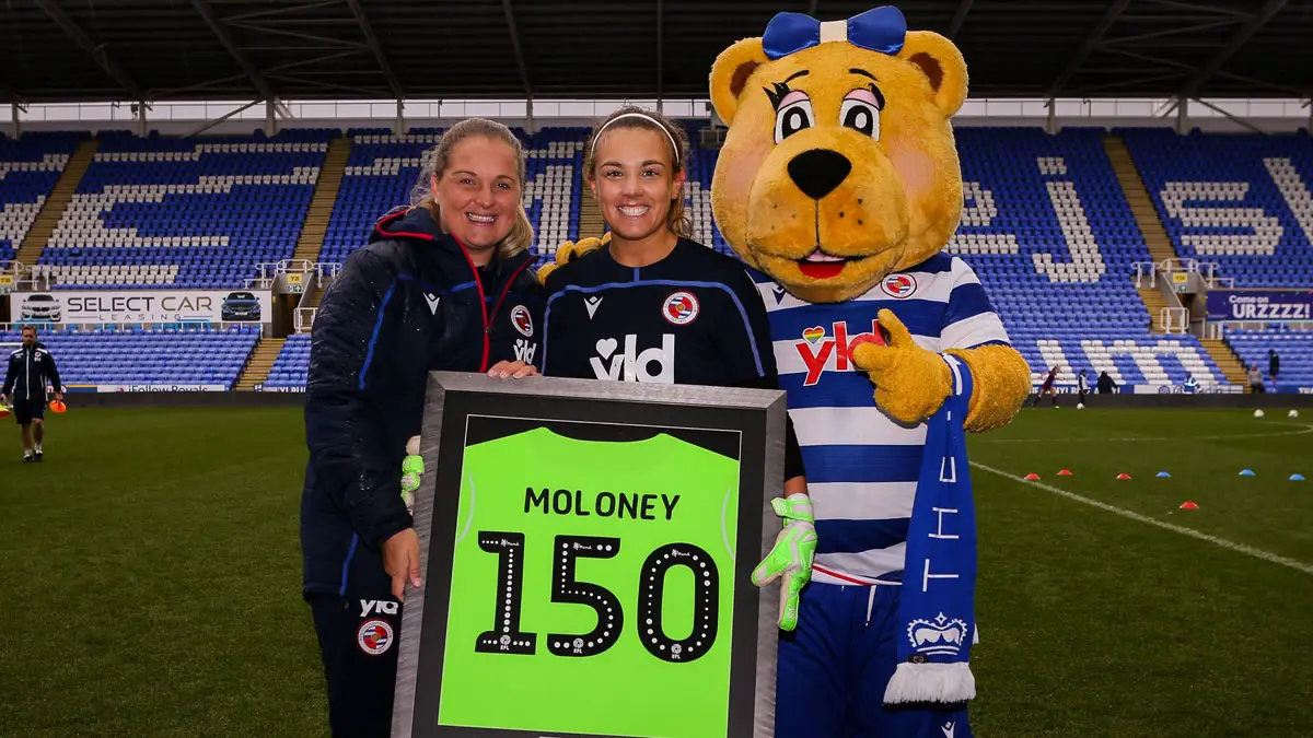 Grace Moloney and Kelly Chambers. Photo: Neil Graham / ngsportsphotography.com