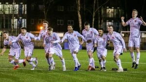 Bracknell Town win penalty shoot out