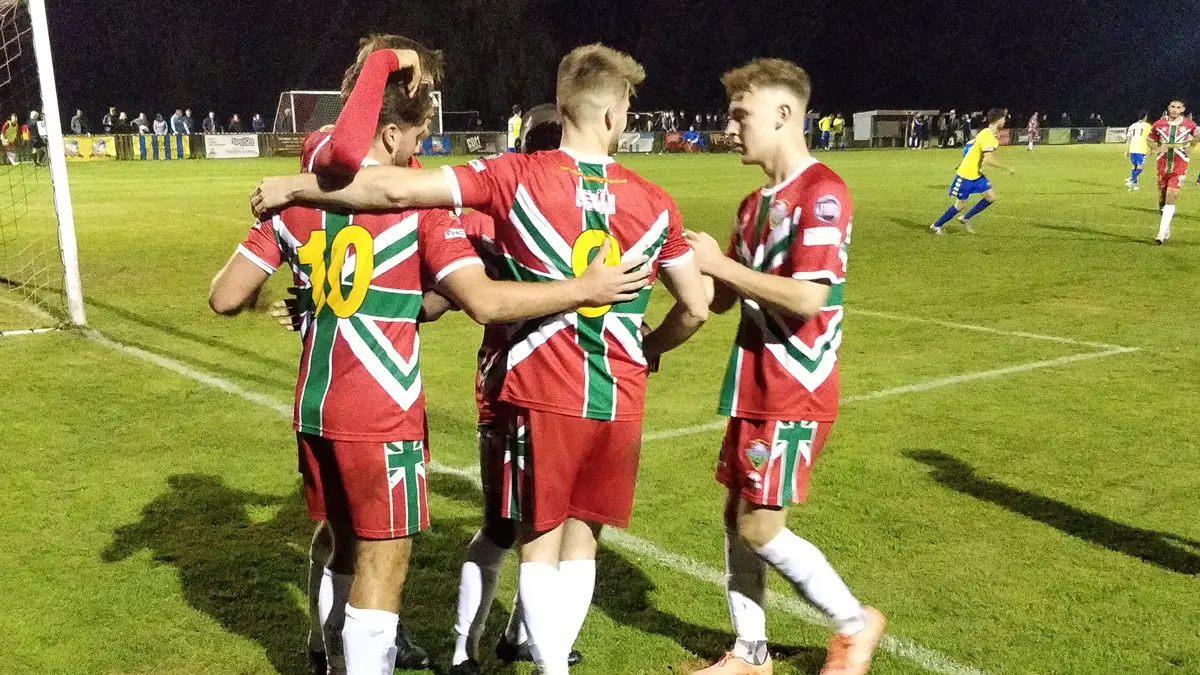 Windsor celebrate in the FA Cup. Photo: Rob Davies.