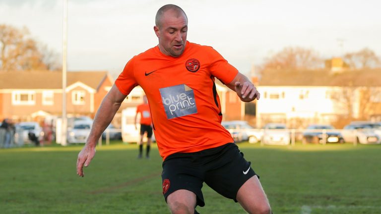 Wokingham & Emmbrook's Luke Scope. Photo: Neil Graham / ngsportsphotography.com