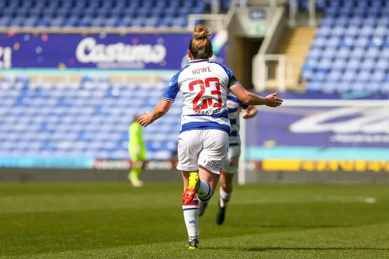 Rachel Rowe nets an equaliser for Reading in the Vitality Women's FA Cup. Photo: Neil Graham / ngsportsphotography.com