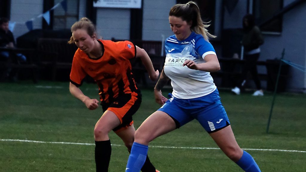 Chantelle Lawrence. Wokingham and Emmbrook Ladies v Eversley & California Ladies Photo: Andrew Batt/contentello.smugmug.com