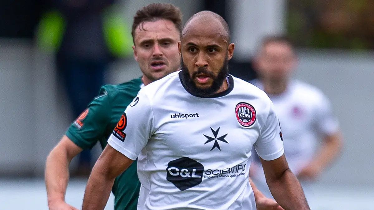 Maidenhead United's James Comley. Photo: Darren Woolley / darrenwoolley.photos