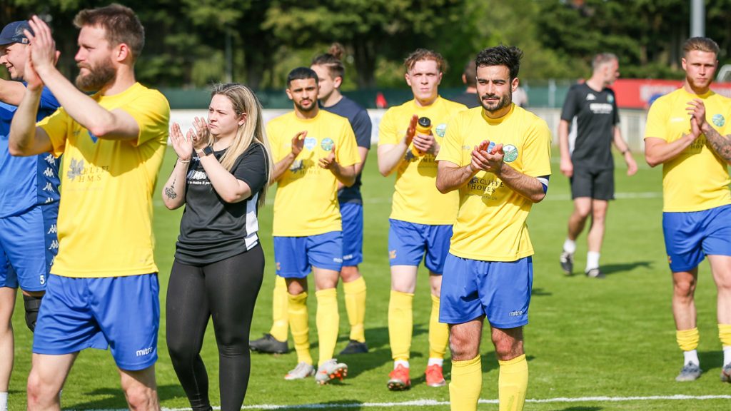 Ascot United's players applaud their supporters after a penalty shootout defeat in the 2020/21 League Cup Final. Photo: Neil Graham / ngsportsphotography.com