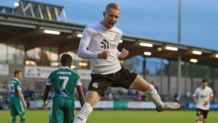 Dan Roberts celebrates scoring for Dartford FC. Photo: Carol White-Griffiths.