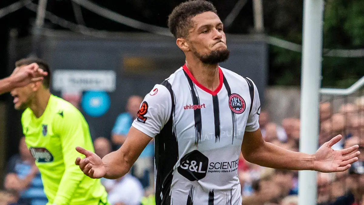 Kane Ferdinand scores for Maidenhead United against Grimsby Town. Photo: Darren Woolley / darrenwoolley.photos
