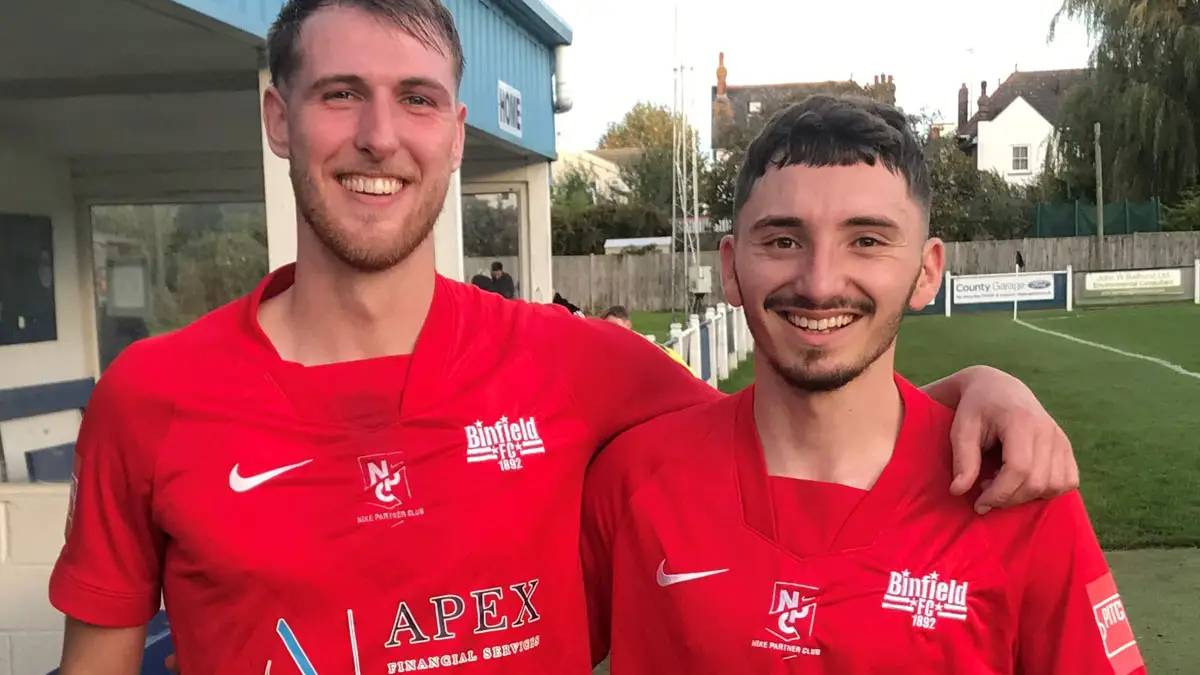 Binfield goalscorers Callum Bunting and Ollie Harris. Photo by Dave Wright.