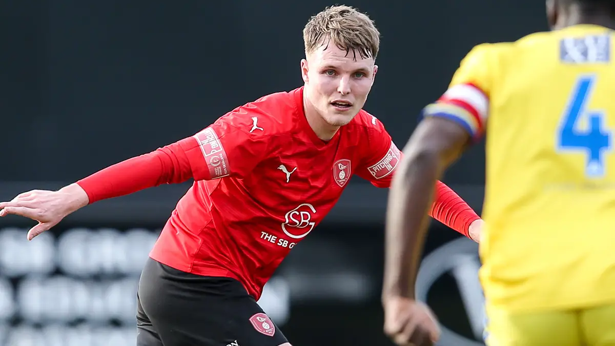 Bracknell Town's George Knight. Photo: Neil Graham.