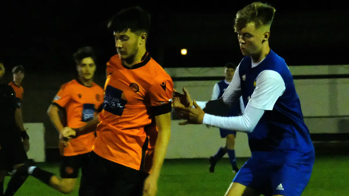 Reading City vs Wokingham & Emmbrook in the FA Youth Cup. Photo: Andrew Batt.