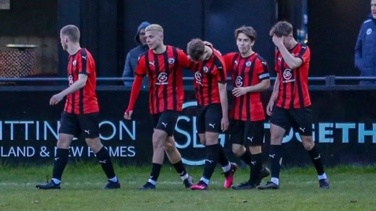 Sandhurst Town players celebrate. Photo: John Leakey.