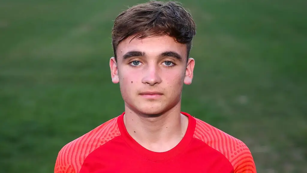 Binfield's Kai Hobbs up for Berkshire Football Award